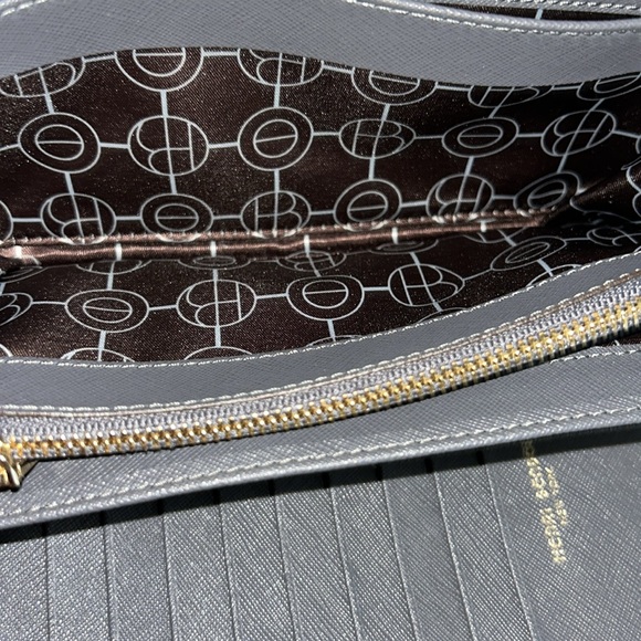 Henri Bendel Grey Croc Embossed Leather Zip Around Wallet - Picture 10 of 16
